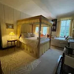 Barton Hall *