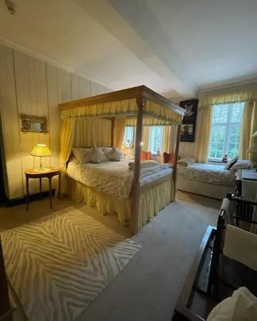 Barton Hall *