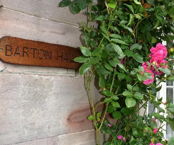 Bed & Breakfast Barton Hall